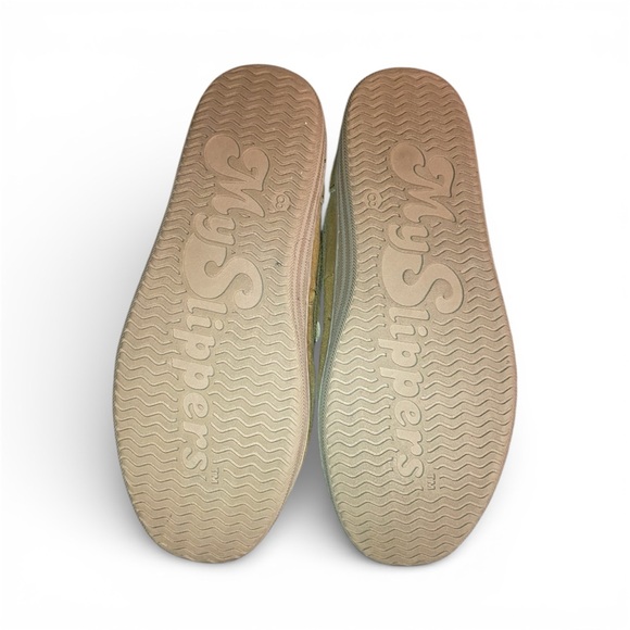 Leather Upper Comfort Women's Tan Moccasins - Picture 3 of 11